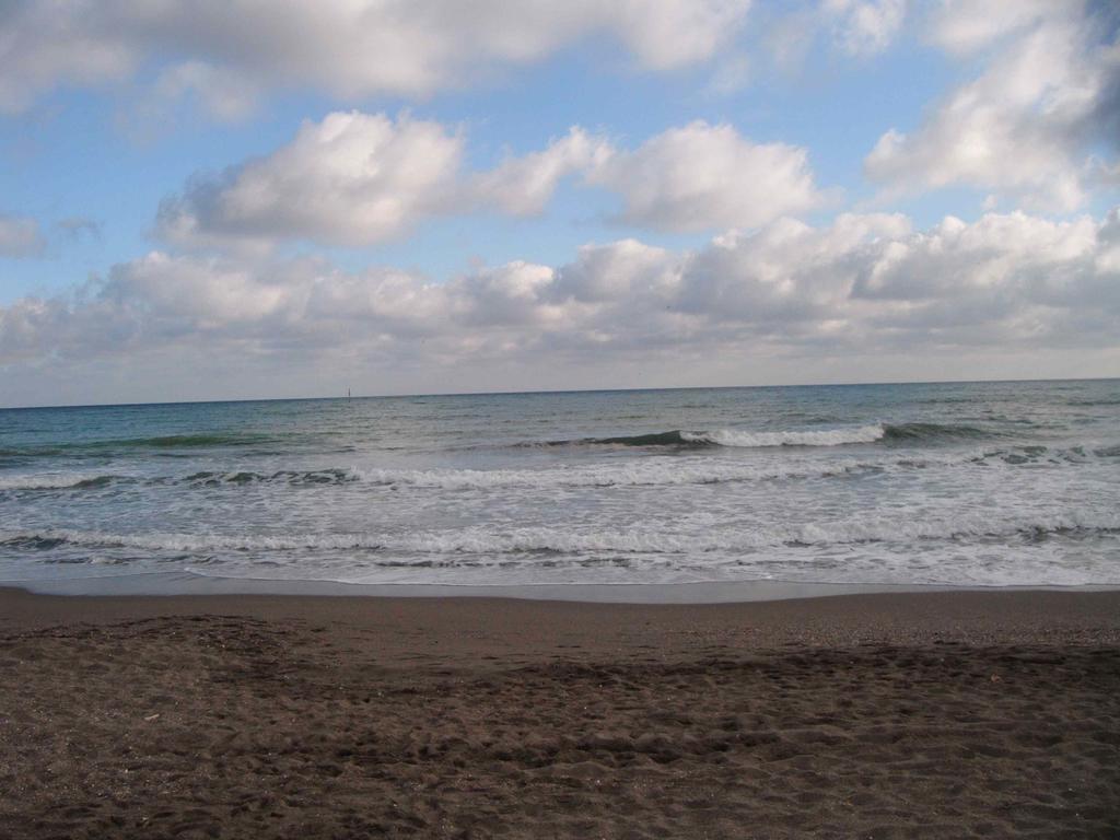 Duquesa De Espana Torremolinos Exteriör bild